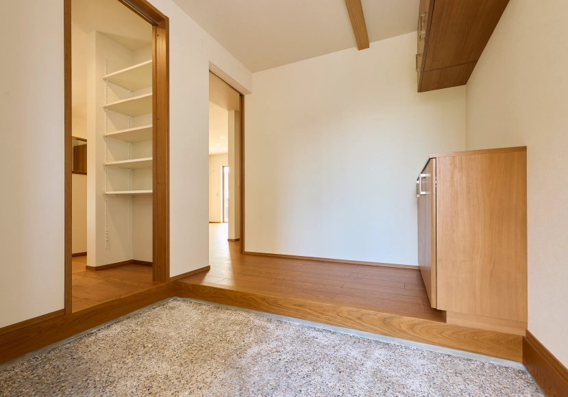 女性設計士が手掛ける名古屋市の新築住宅の玄関